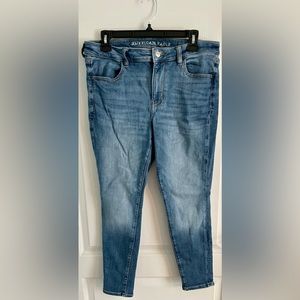 Women’s size 12 short jegging jeans